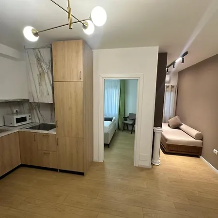 アパート Bazar ティラナ